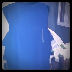 🆕️Womens Modern Fit Cold shoulder top- XL